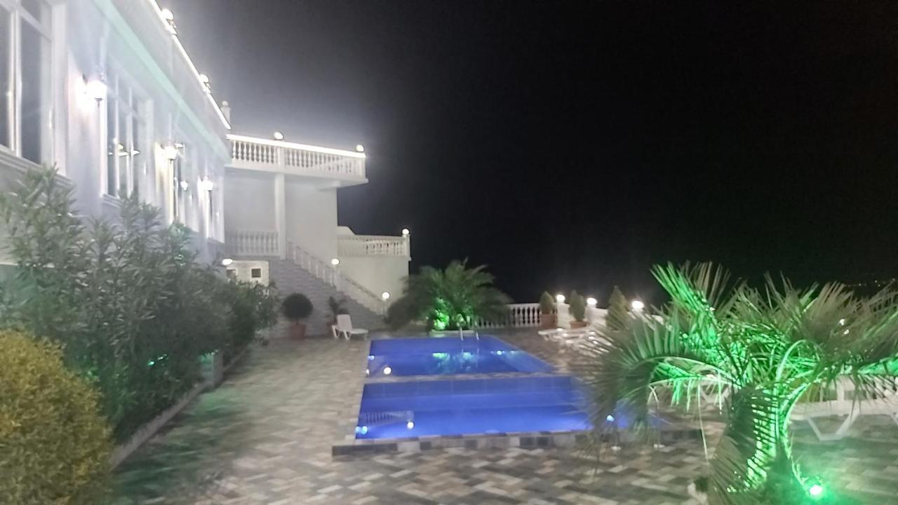 Hotel Zura Palace Kvariati Ngoại thất bức ảnh