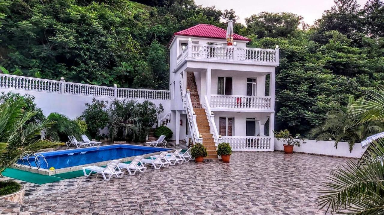 Hotel Zura Palace Kvariati Ngoại thất bức ảnh