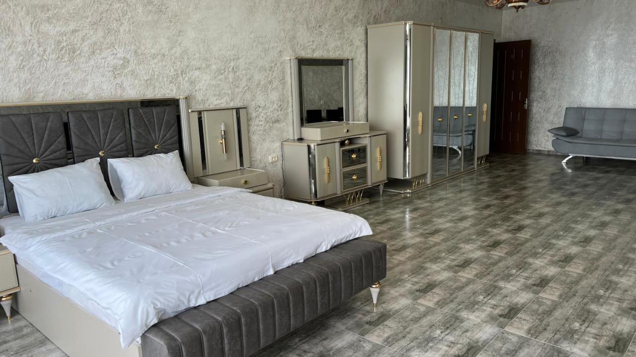 Hotel Zura Palace Kvariati Ngoại thất bức ảnh