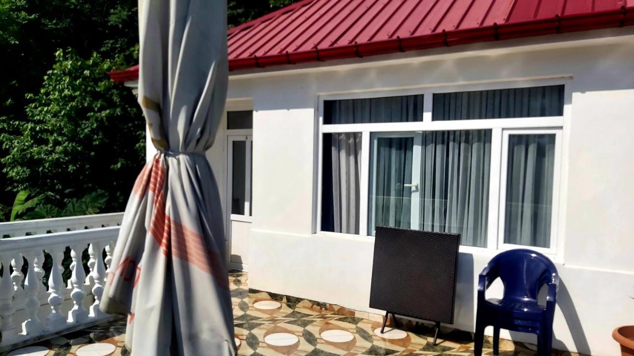 Hotel Zura Palace Kvariati Ngoại thất bức ảnh