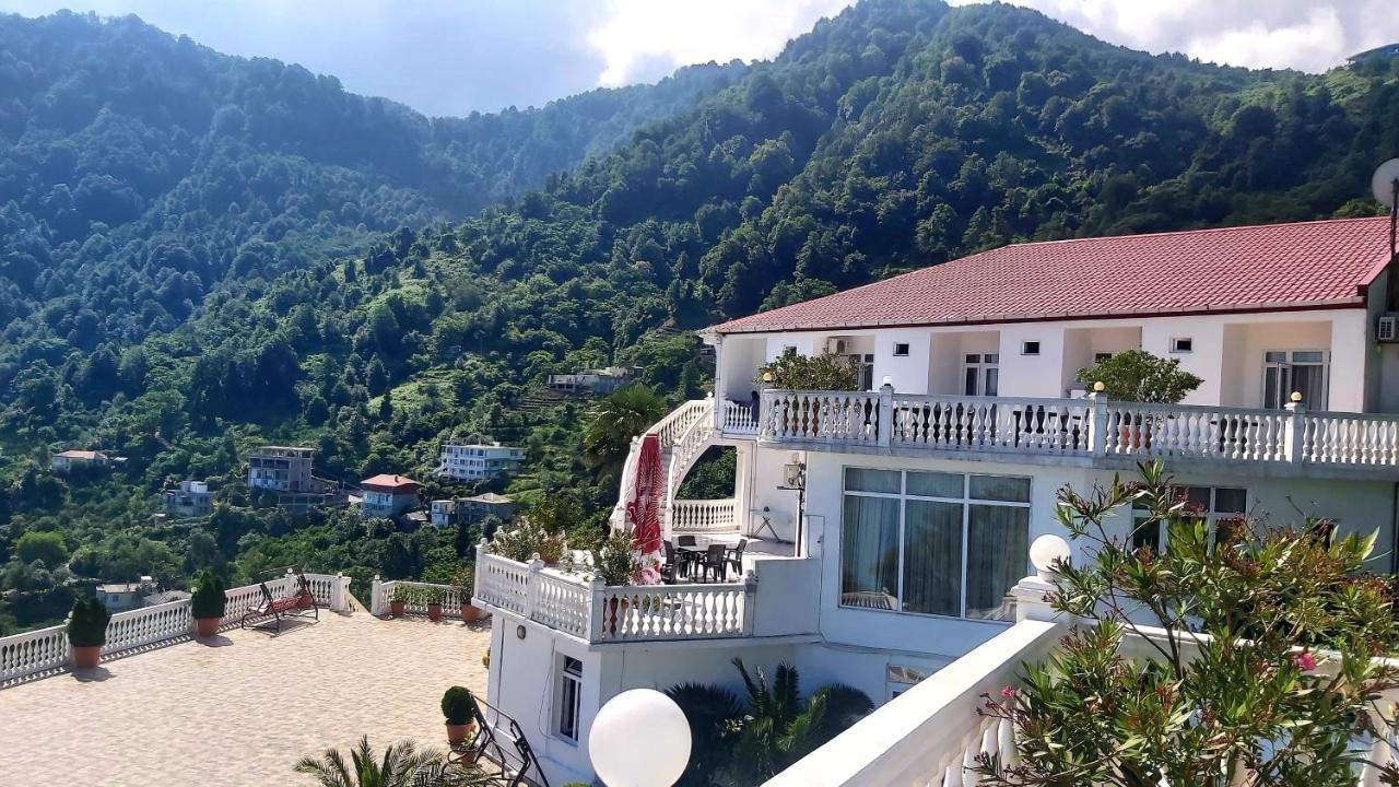 Hotel Zura Palace Kvariati Ngoại thất bức ảnh