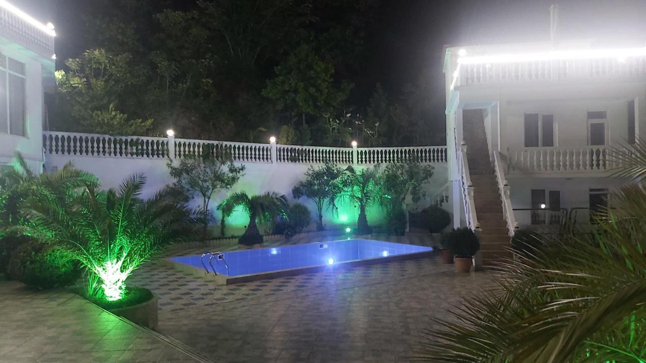 Hotel Zura Palace Kvariati Ngoại thất bức ảnh