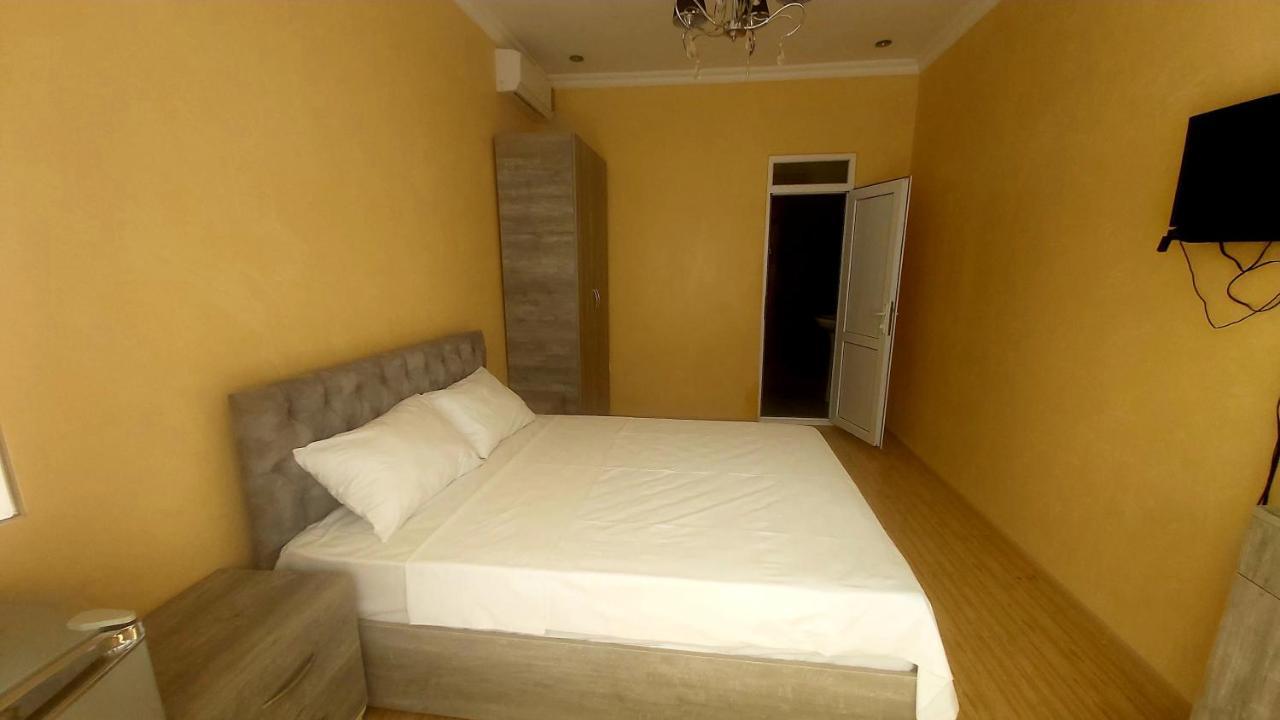 Hotel Zura Palace Kvariati Ngoại thất bức ảnh